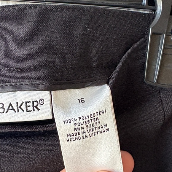 Liz Baker Elegant Black Pencil Skirt - Picture 3 of 6